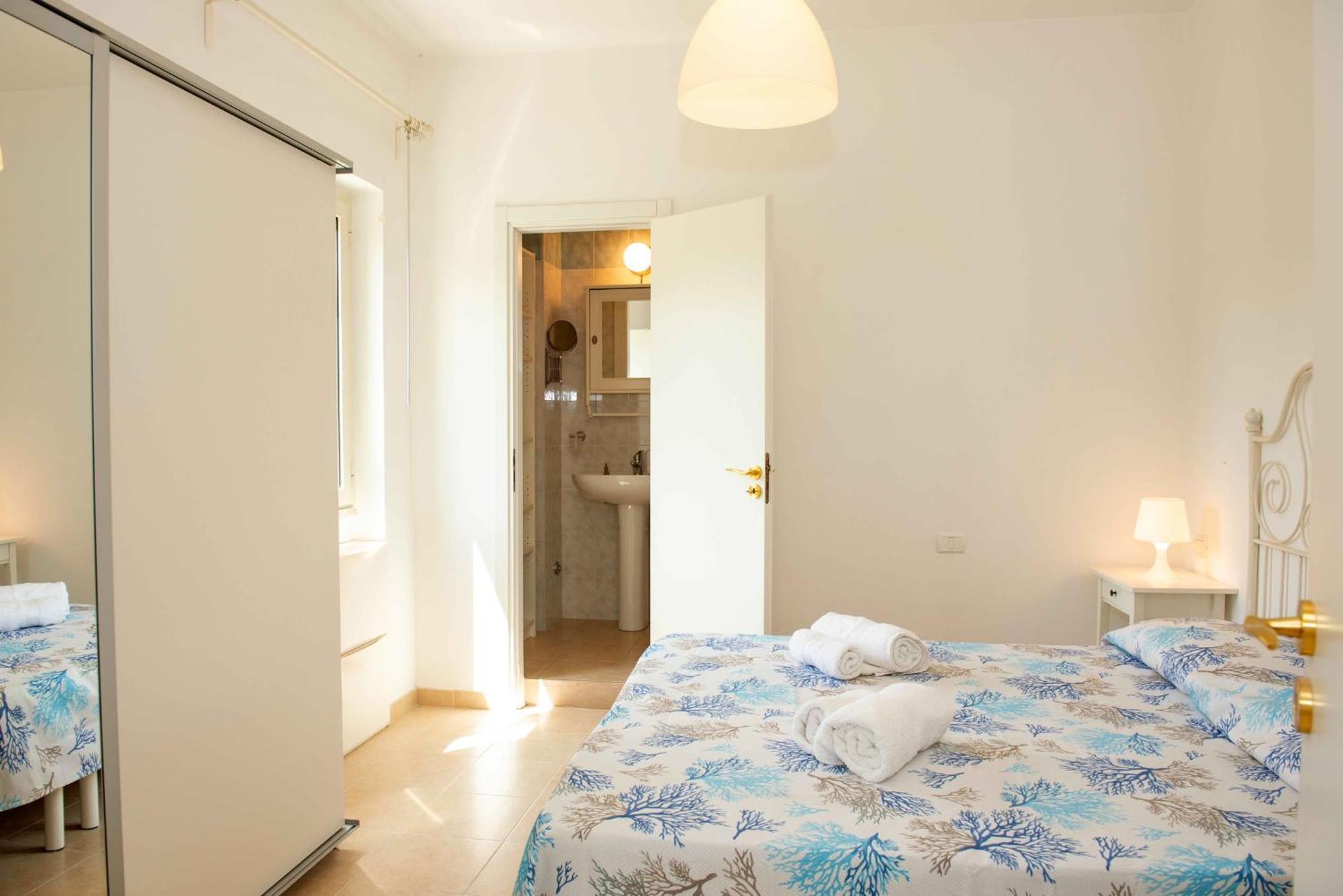 Aria Di Mare Vieste - Luxury Apartments By The Sea Ngoại thất bức ảnh